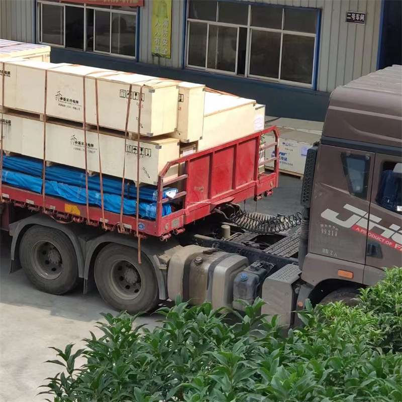 苏州张家港至新疆阿勒泰福海县物流专线，一站式服务，让您的货物畅行无忧